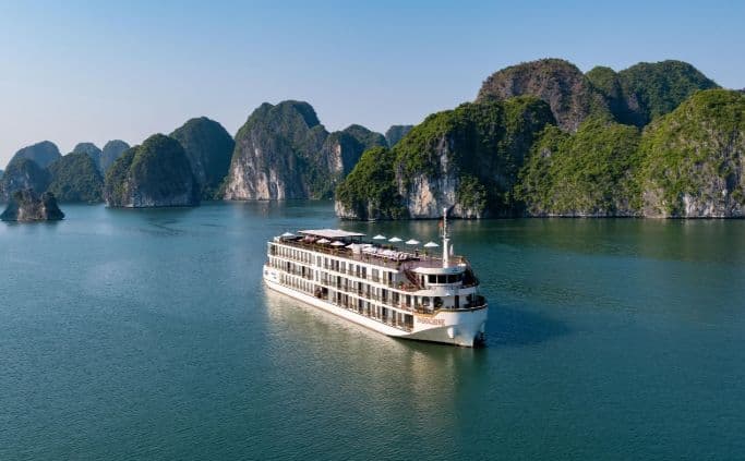 Tour Du thuyền 5 Sao Indochine Lan Hạ 2 ngày 1 đêm